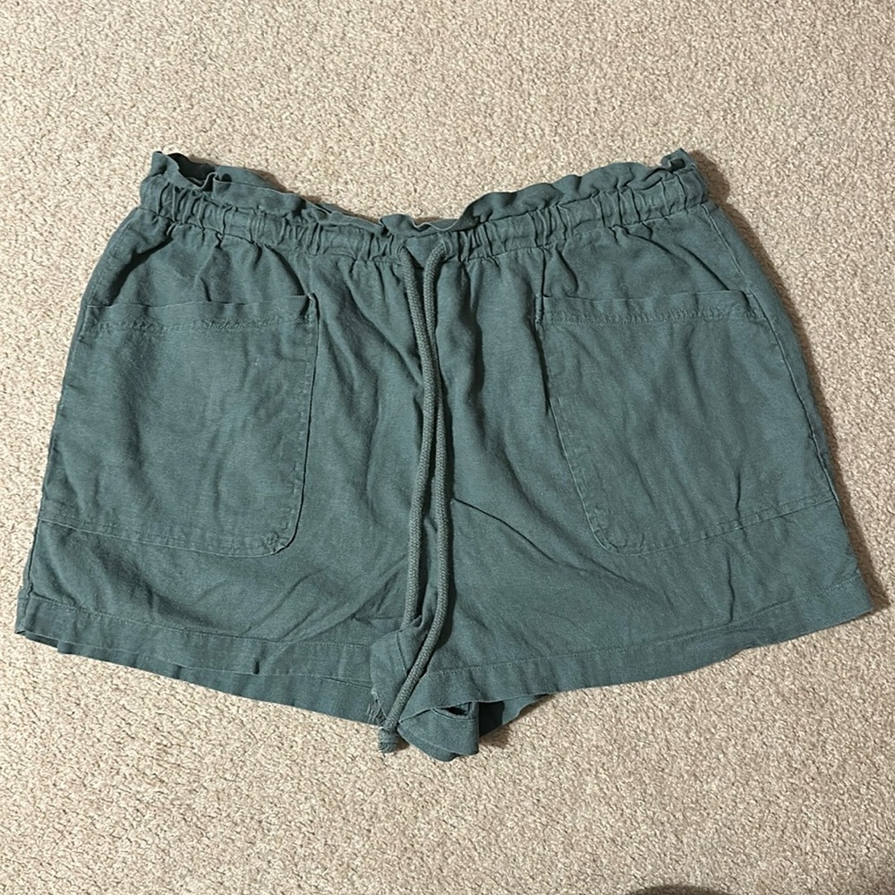 Universal Thread Goods Co. Shorts